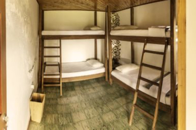 Bunkbeds of 4 beds dorm Tusi